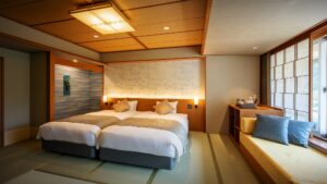 Camas individuales en una habitación con tatami