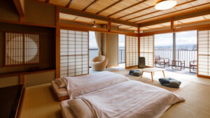 Dos futones en una habitación de ryokan con tatami