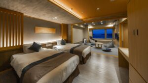 Letti singoli in una camera per gli ospiti di un ryokan