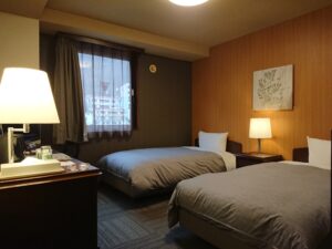 Two single beds in a guest room