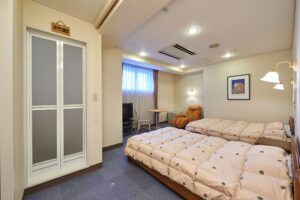 旅館の客室にあるツインベッド