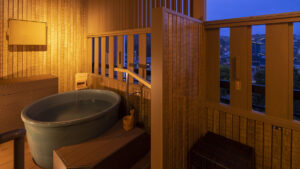 Private bath beside windows in the guest room