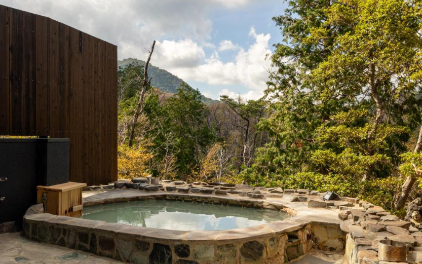 Abode Villa Gora Yashiro Bettei Open Air Onsen