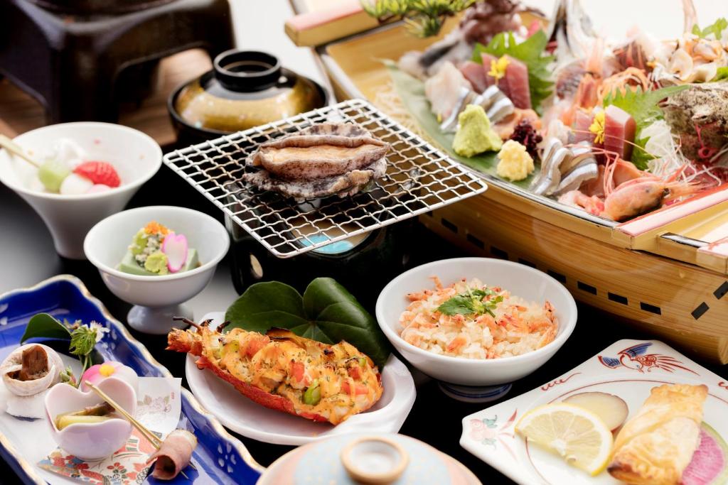 Akaneiro No Umi Arujisu Kaiseki Seafood Dinner