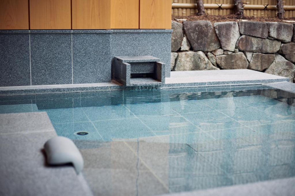 Akazawa Geihinkan Onsen Bath