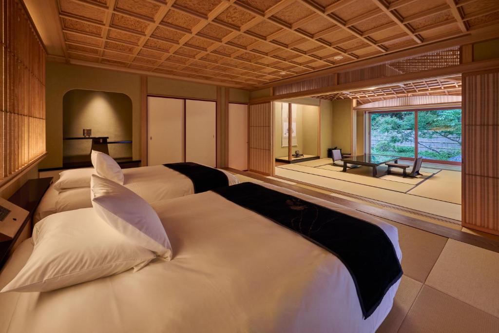 Akazawa Geihinkan Tatami Room