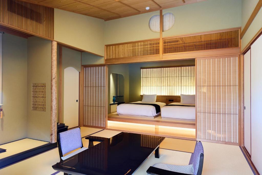Akazawa Geihinkan Tatami Room