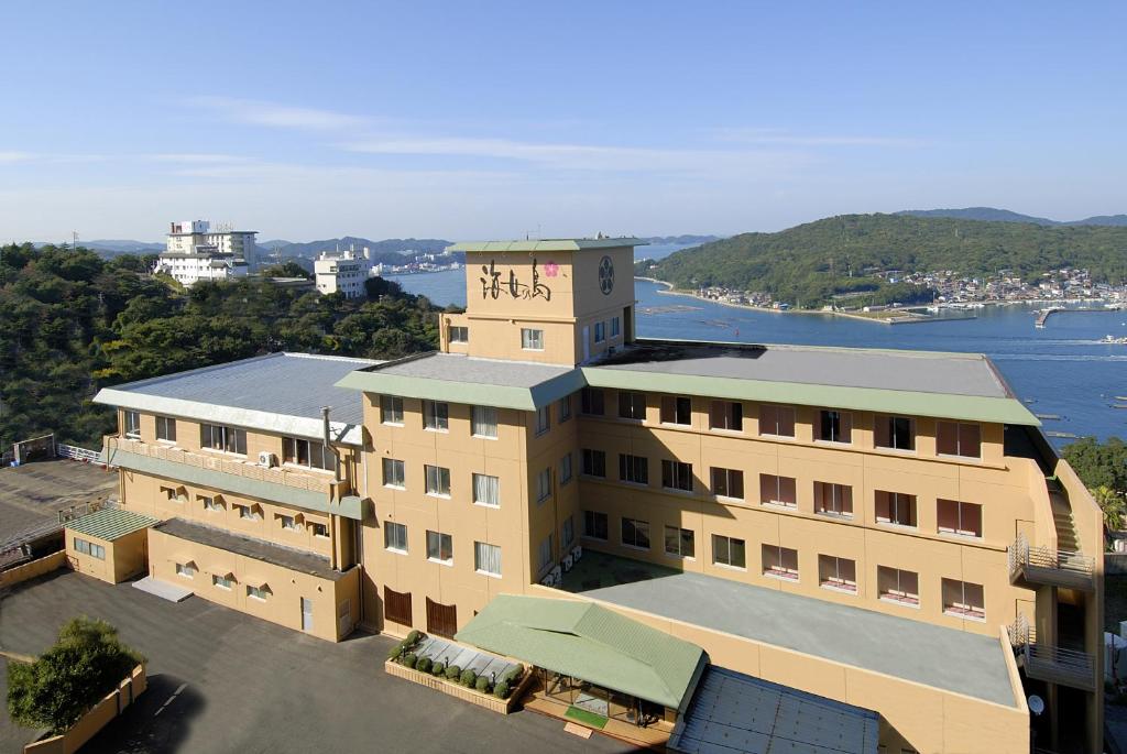 Ama No Shima Ryokan Exterior