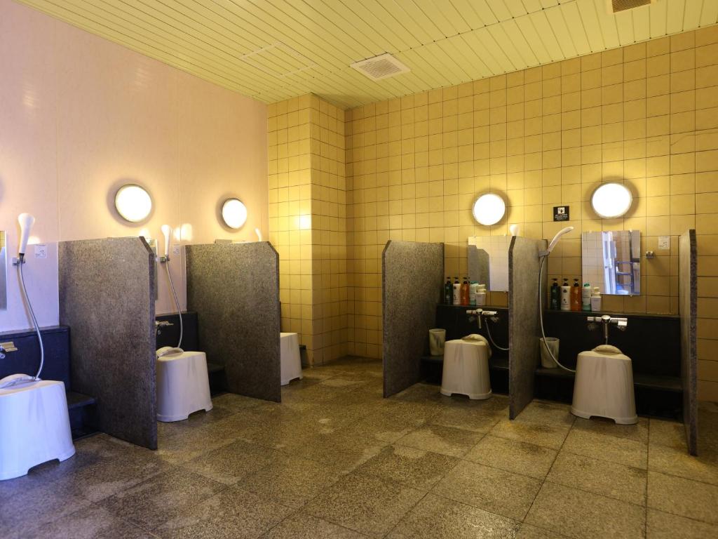 Apa Hotel Chiba Yachiyo Midorigaoka Bathhouse Washing Area