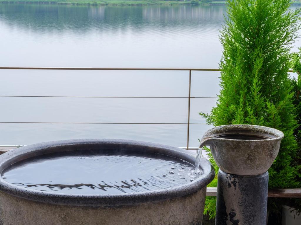 Apa Hotel Resort Kaga Katayamazu Onsen Kasuikyo Open Air Bath