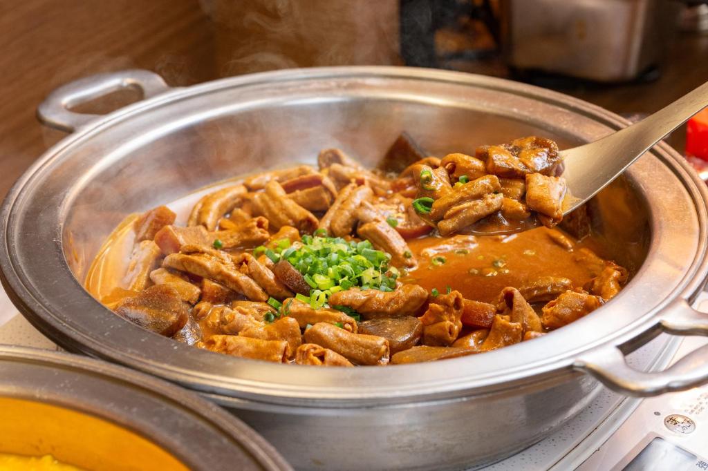 Apa Villa Hotel Nagoya Marunouchi Ekimae Hot Pot