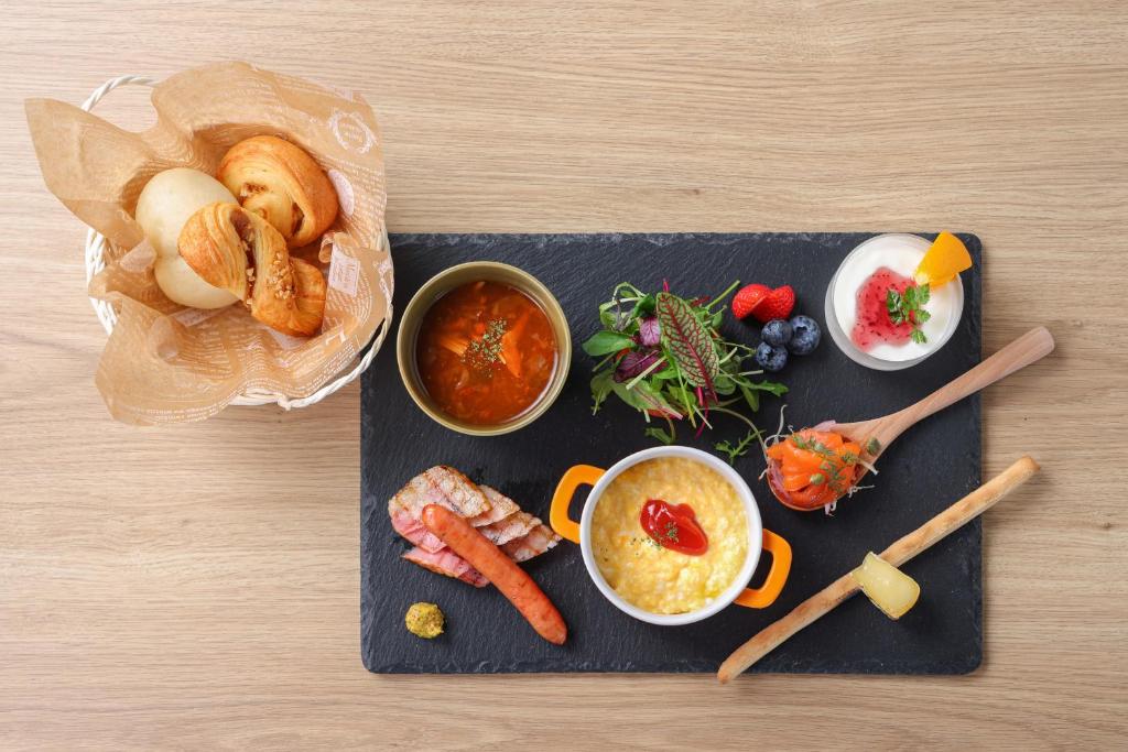 Aratashi Minakami Breakfast Platter