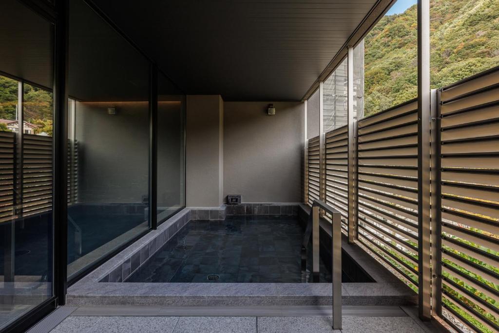 Aratashi Minakami Private Onsen Bath