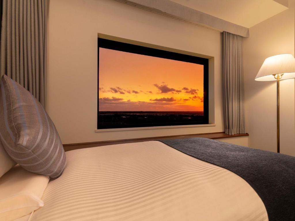 Art Hotel Kashima Central Sunset View Room