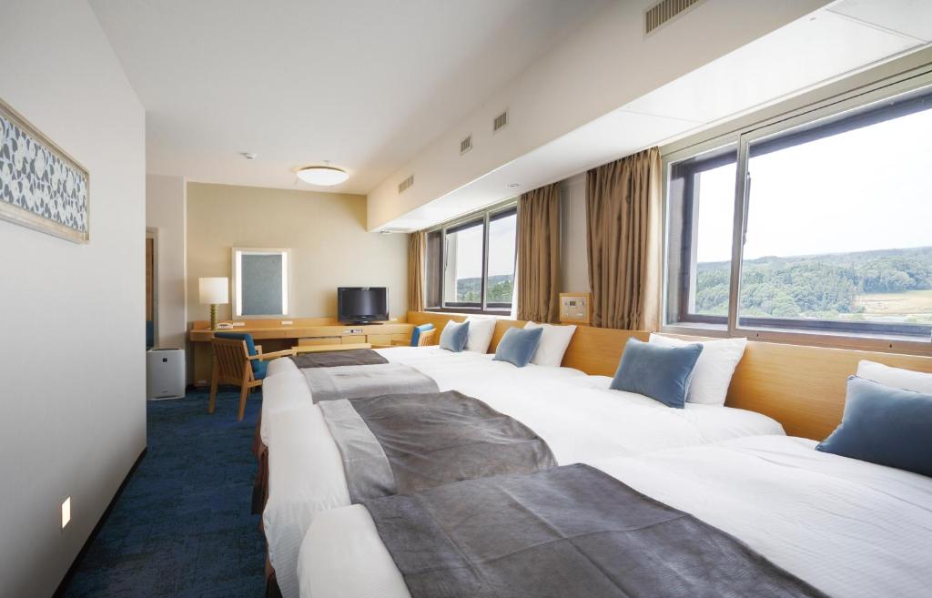 Art Hotel Narita Twin Room
