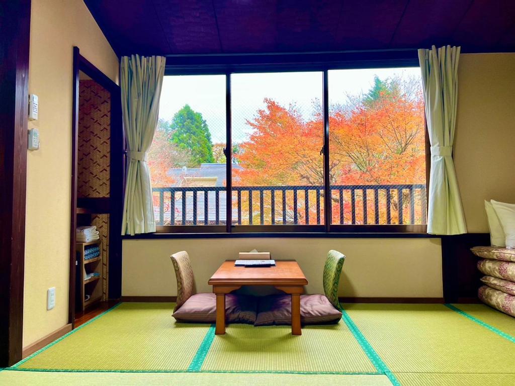 Asante Inn Tatami Room