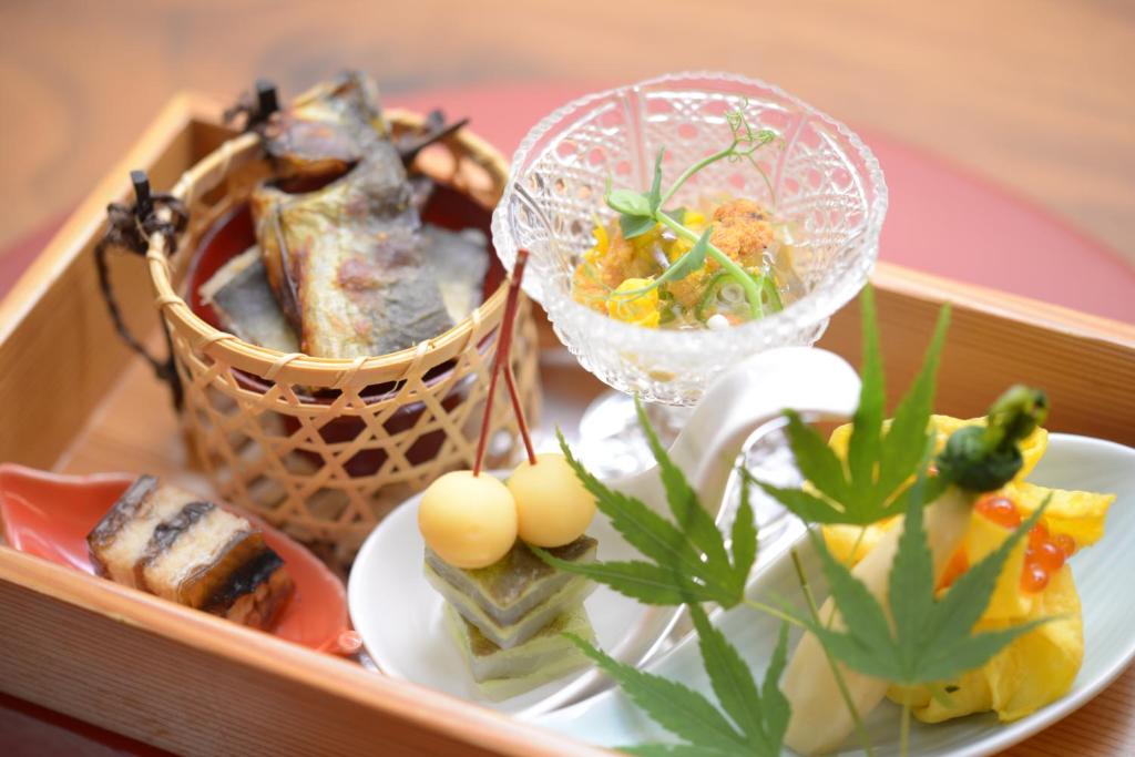 Ashikari Ryokan Kaiseki Meal
