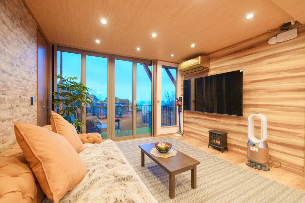 Atami Diamond Yu No 1 Living Room
