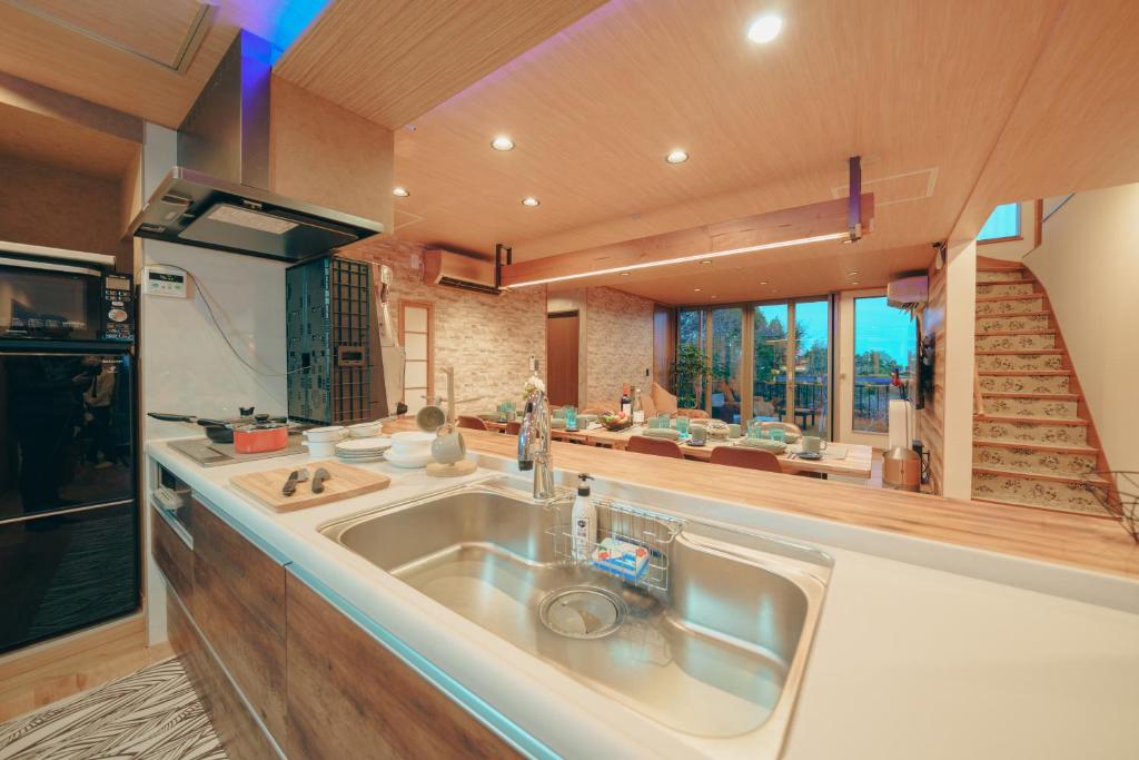 Atami Diamond Yu No 1 Open Kitchen Living Room