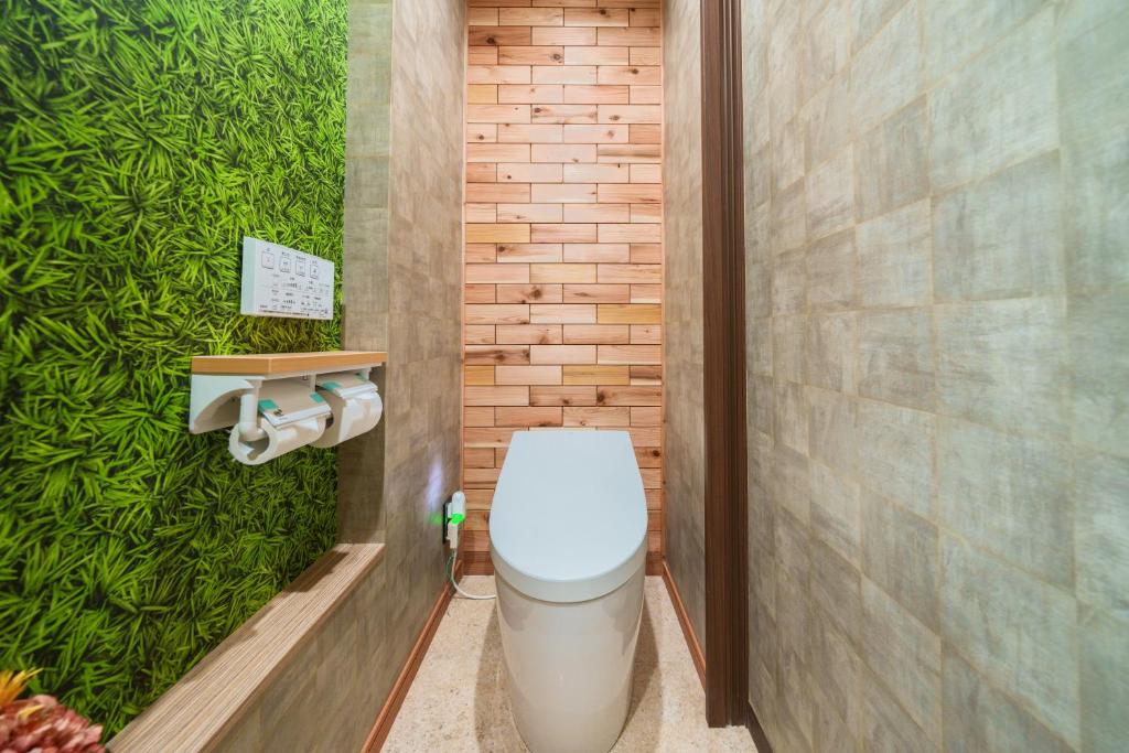 Atami Diamond Yu No 1 Toilet