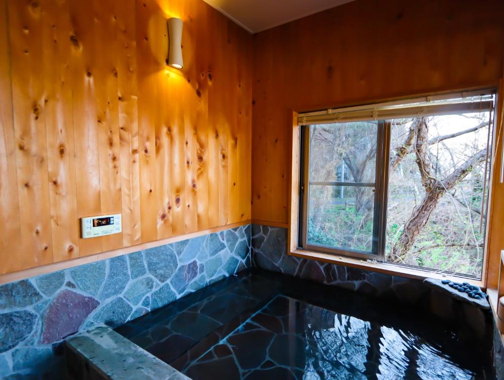Atami Ocean Villa Retreat Private Onsen Bath