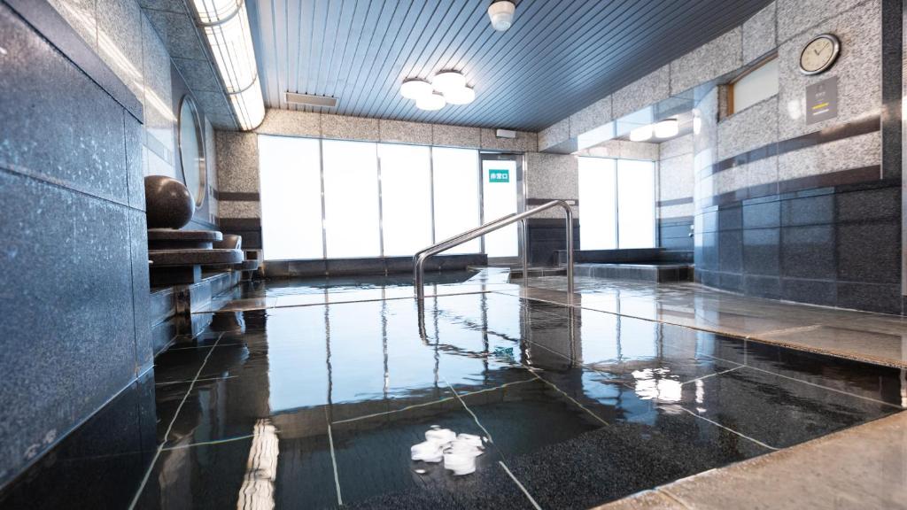 Atami Season Hotel Indoor Onsen Bath