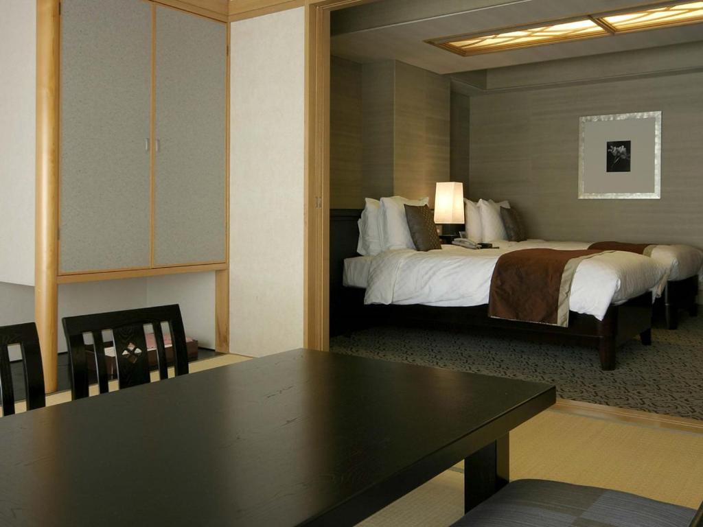 Atami Season Hotel Japanese Western Room