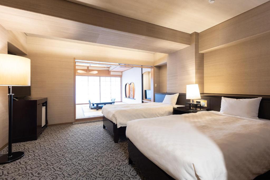 Atami Season Hotel Twin Room