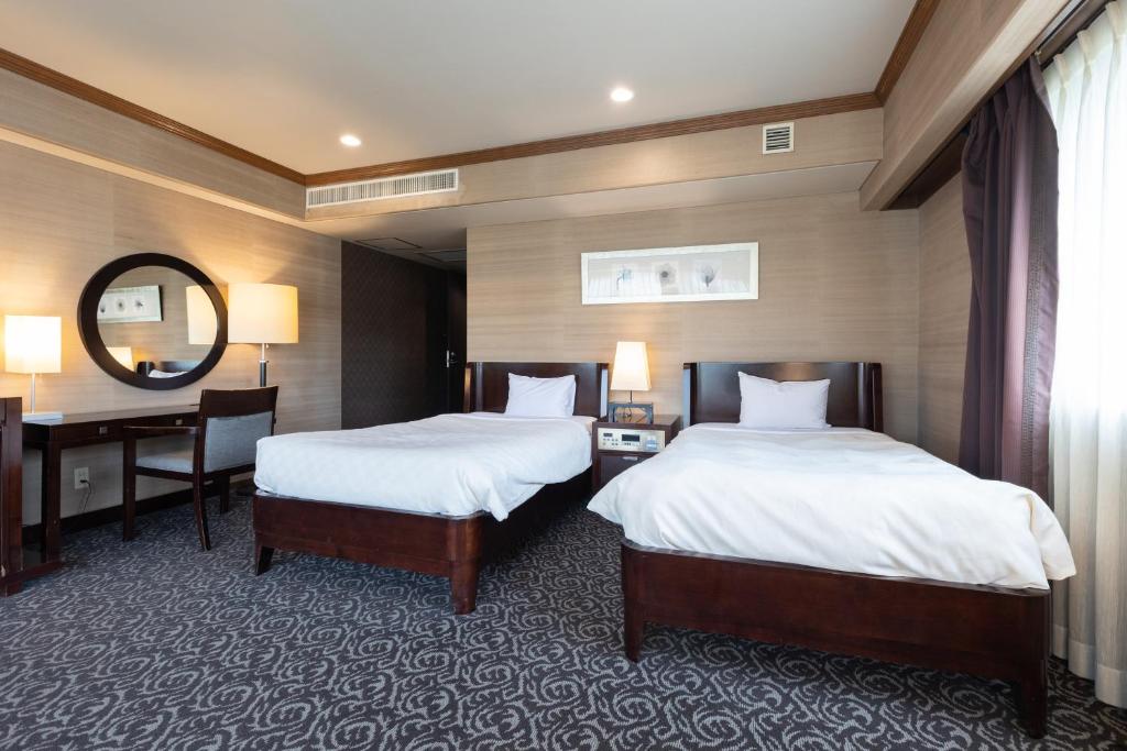 Atami Season Hotel Twin Room