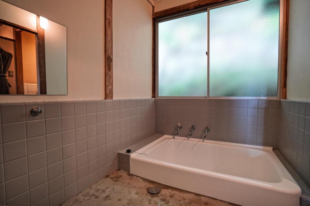 Atami Terrace Villa Sauna Onsen Bathroom