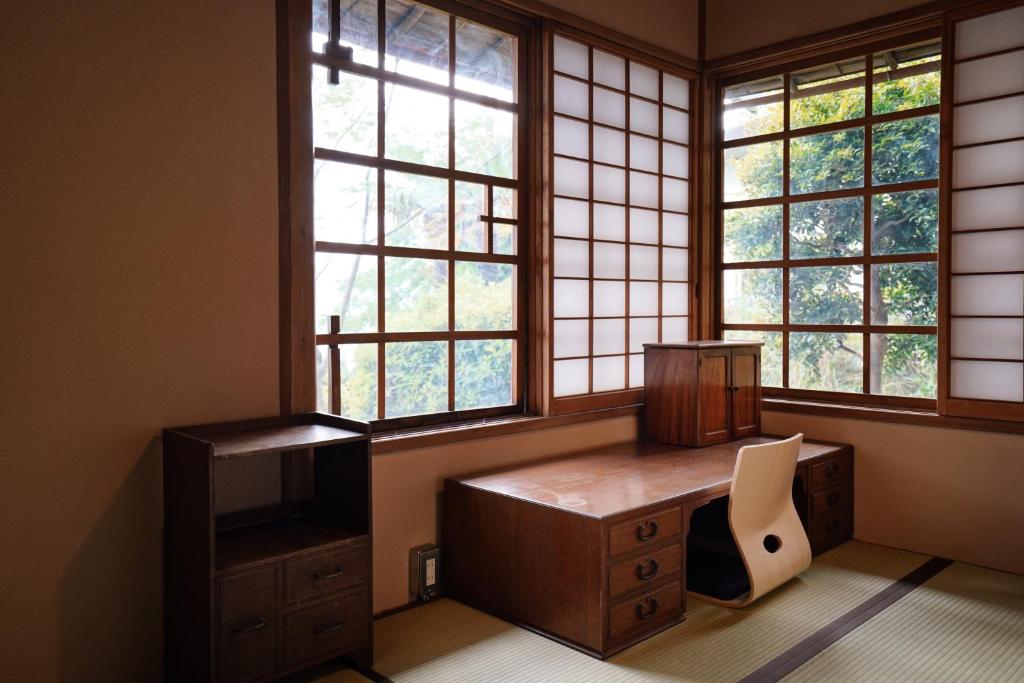 Atami Terrace Villa Sauna Onsen Tatami Room Desk