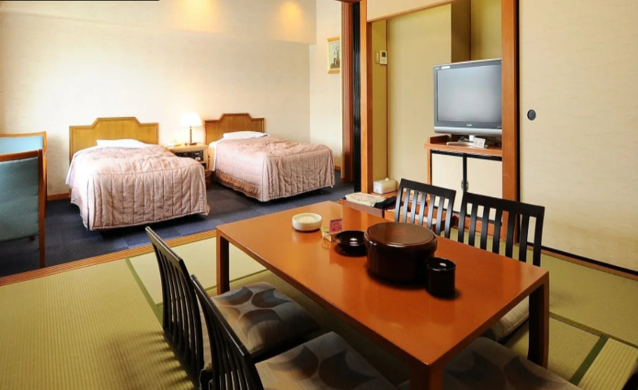 Awara Kitagata Onsen Hana Yurari Tatami Room Twin Beds