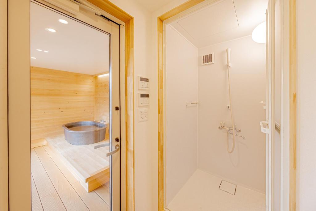 Awaumi Fujikawaguchiko Resort Private Bath Shower