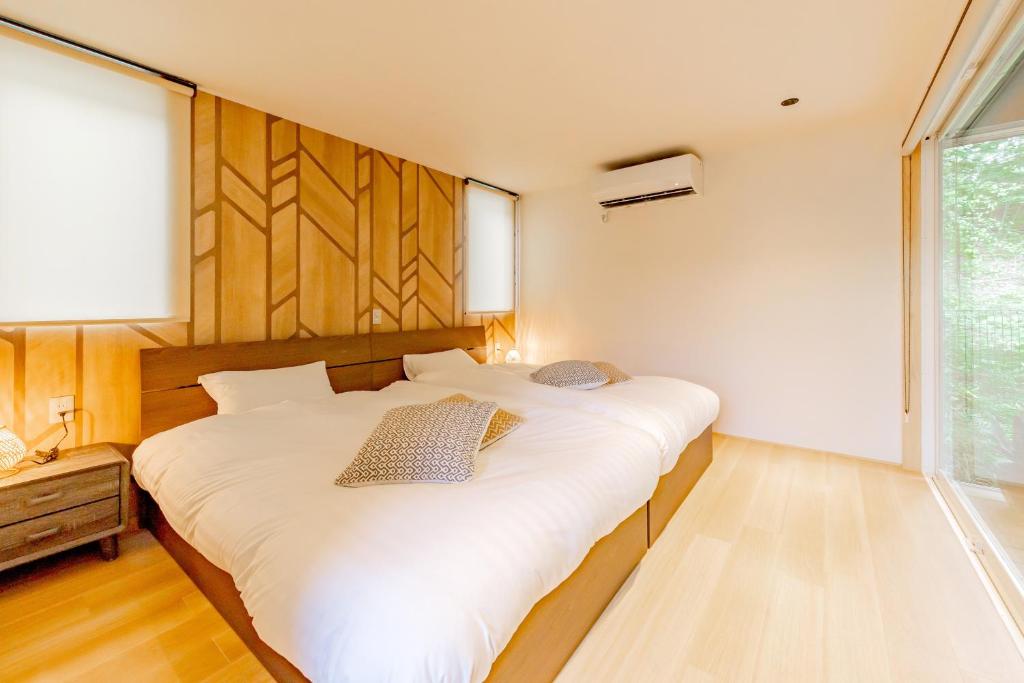 Awaumi Fujikawaguchiko Resort Twin Bedroom
