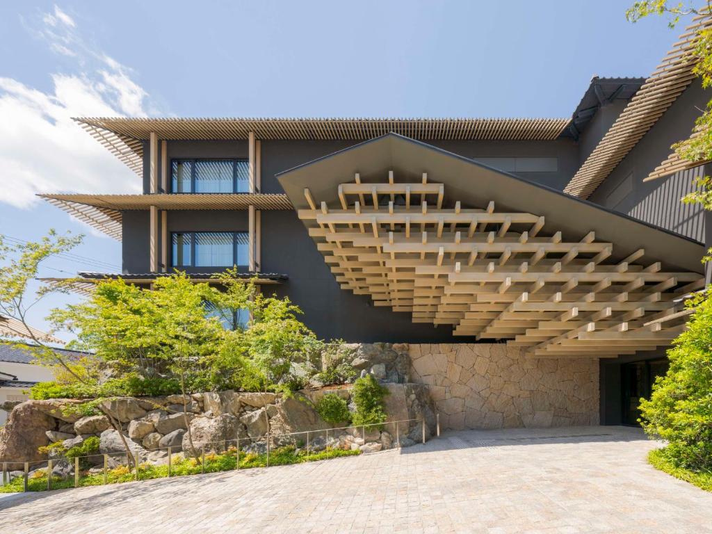 Banyan Tree Higashiyama Kyoto Entrance Exterior