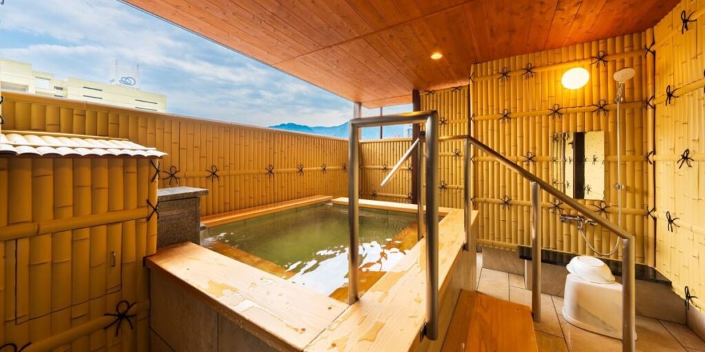 Beppu Onsen Hotel Sansenkaku Open Air Bath