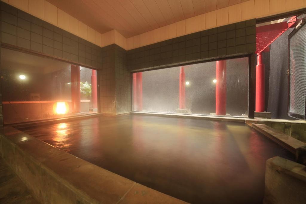 Bettei Koyoi Indoor Onsen Bath