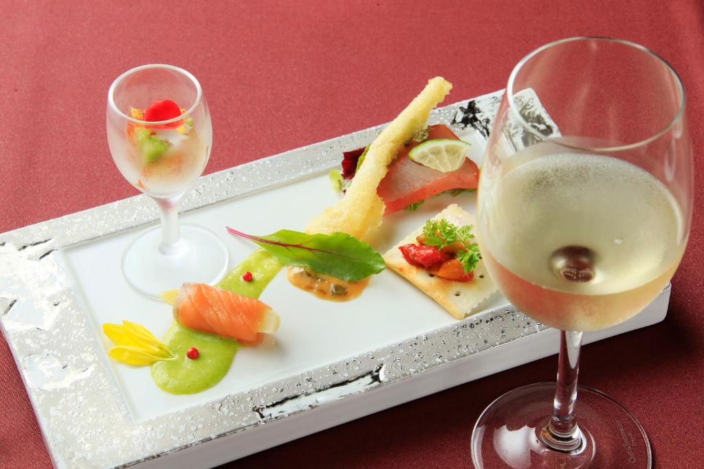 Bettei Koyoi Kaiseki Wine