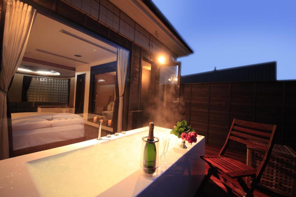 Bettei Koyoi Open Air Bath