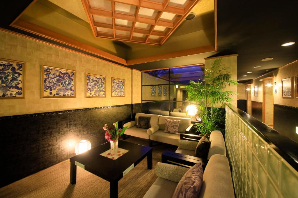 Bettei Koyoi Ryokan Lounge