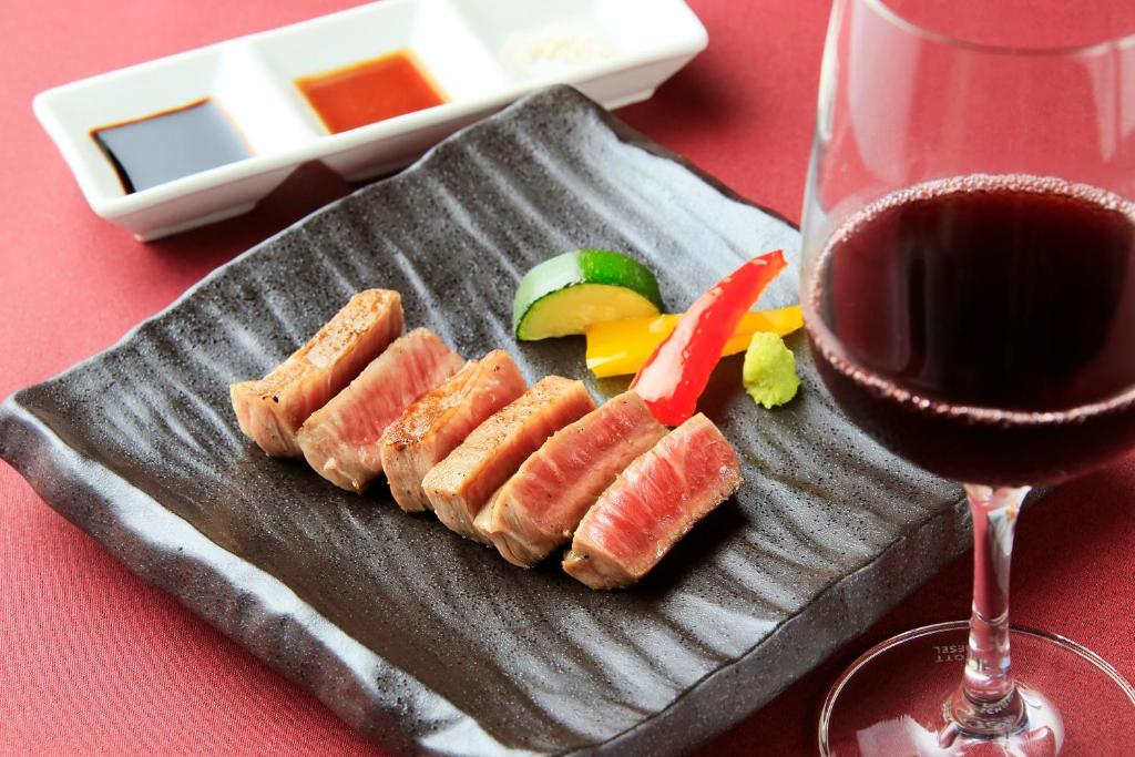 Bettei Koyoi Seared Beef Plate