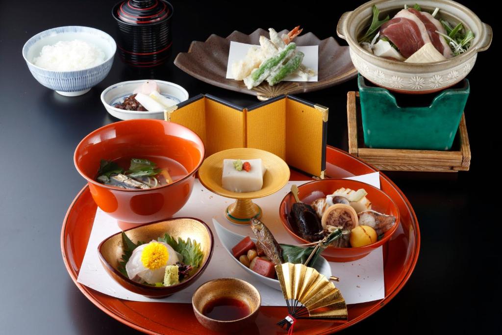 Biwako Hotel Kaiseki Meal