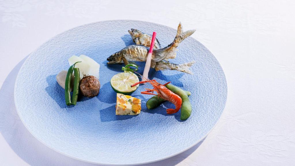 Biwako Hotel Kaiseki Seafood Plate