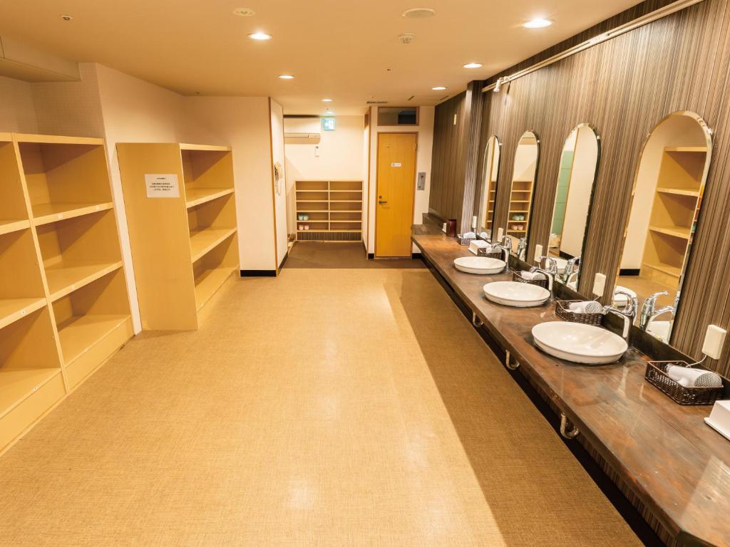 Blue Ocean Ryokan Washroom