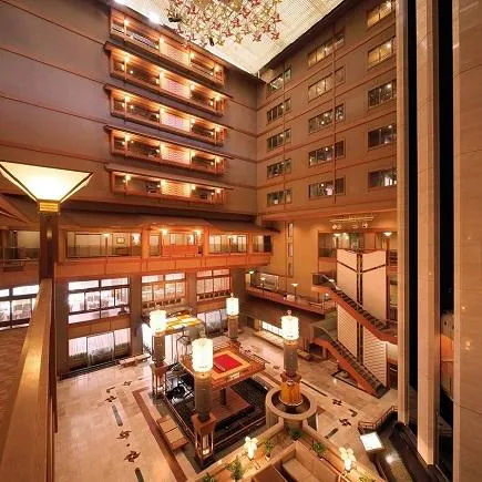 Bobata Onsen Yahataya Atrium Lobby