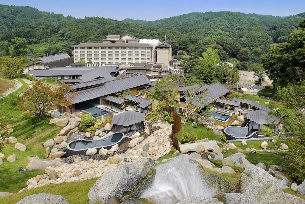 Bobata Onsen Yahataya Ryokan Exterior