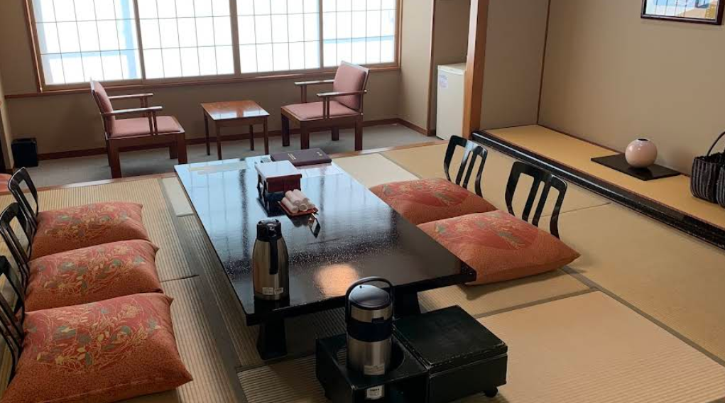Bobata Onsen Yahataya Tatami Room