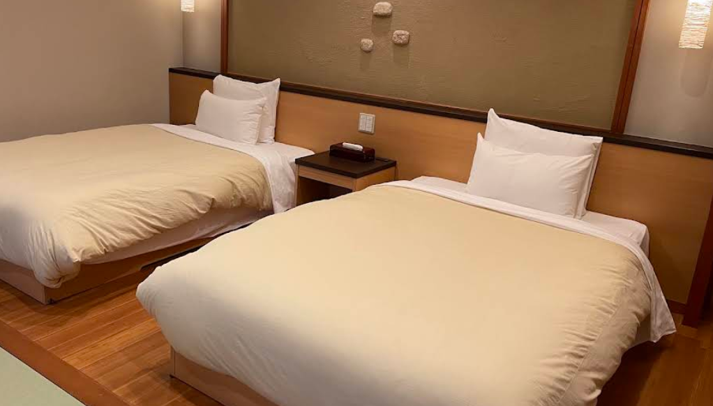 Bobata Onsen Yahataya Twin Bedroom
