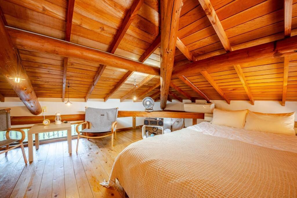 Bogaian Loft Bedroom