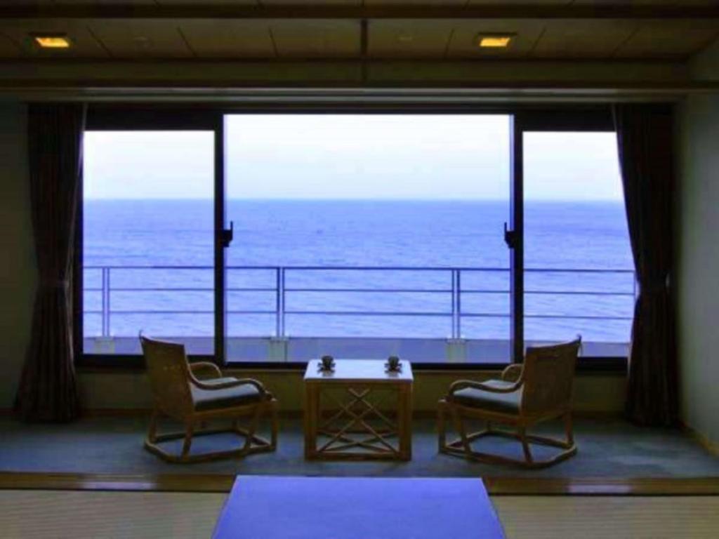 Cetus Royal Hotel Ocean View Room